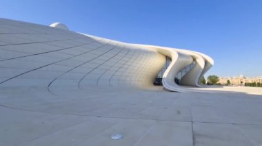 Heydar Aliyev Merkezi, Müze, Zaha Hadid Mimarlar