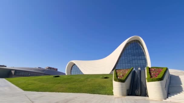 海达尔 阿利耶夫中心 博物馆 哈迪德建筑公司 — 图库视频影像