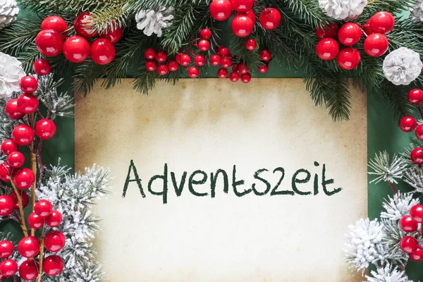Decoración de Navidad, Adventszeit alemán significa temporada de Adviento — Foto de Stock