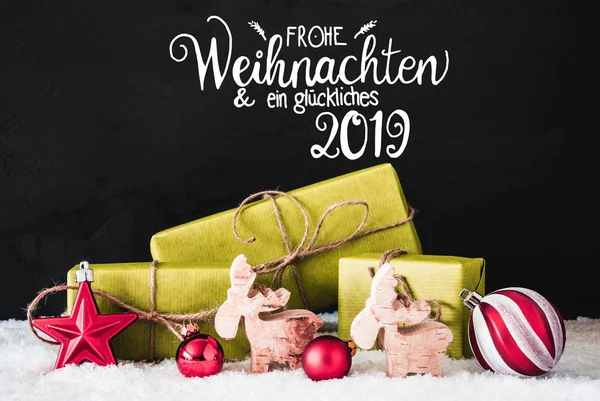 Χριστουγεννιάτικη διακόσμηση, καλλιγραφία Glueckliches 2019 σημαίνει ευτυχισμένη 2019, χιόνι — Φωτογραφία Αρχείου