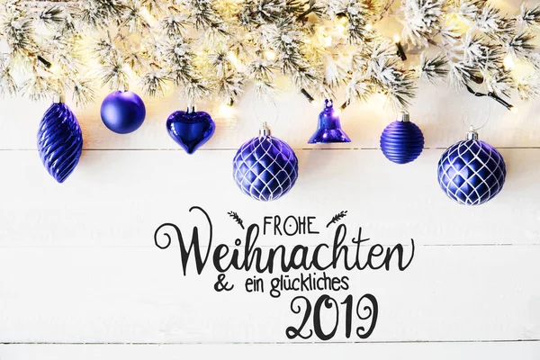 Μπλε μπάλες, γερμανική καλλιγραφία Glueckliches 2019 σημαίνει ευτυχισμένο το 2019 — Φωτογραφία Αρχείου