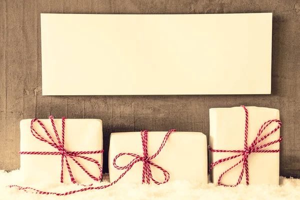 Tre regali bianchi, segno, spazio di copia, neve — Foto Stock