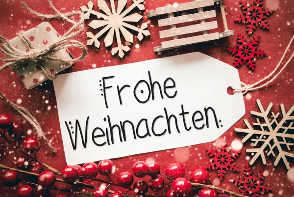 Lay plana, Decoración roja, Caligrafía Frohe Weihnachten significa Feliz Navidad —  Fotos de Stock