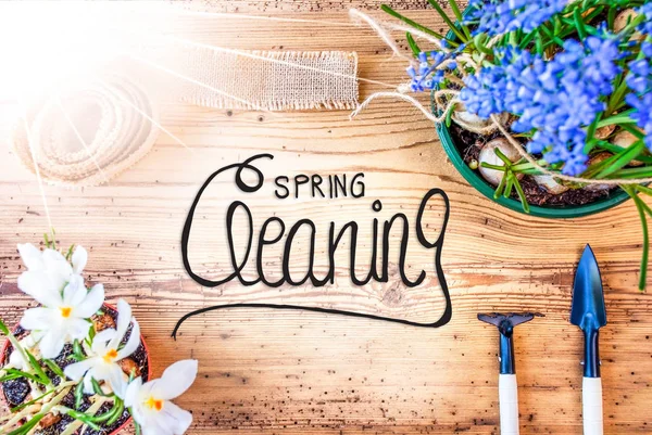 Sunny Spring Flowers, Calligraphy Spring Cleaning, Wooden Background — Stock Photo, Image