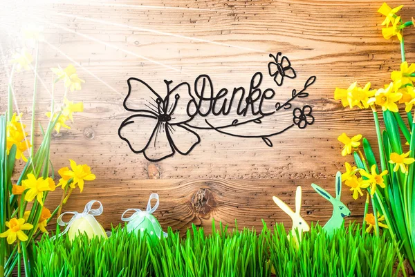 Słoneczny Wielkanoc ozdoby, kaligrafia oznacza Danke dziękuję — Zdjęcie stockowe