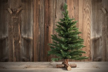 Bir Noel Ağacı, Kahverengi Kırsal Ahşap Arkaplan veya Doku