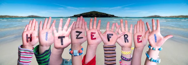 Children Hands, Hitzefrei Mean Free Due To Excessive Heat, Ocean Background — Stock Photo, Image