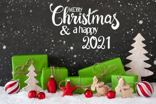 Fiocchi di neve, albero, regalo, palla, buon Natale e un felice 2021 — Foto Stock