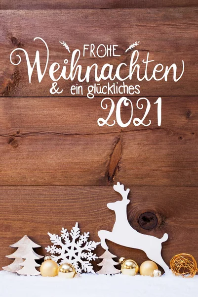 Neve, Cervo, Albero, Palla d'oro, Glueckliches 2021 significa felice 2021 — Foto Stock