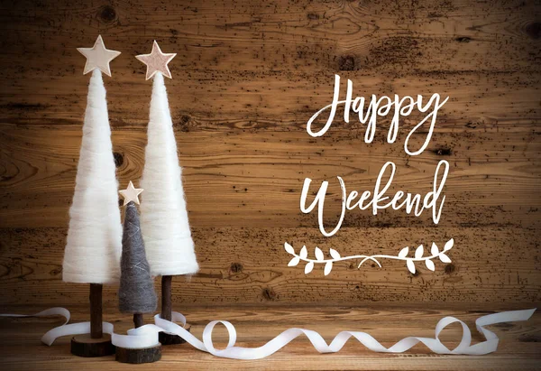 Árvore de Natal branca, fundo de madeira, texto feliz fim de semana — Fotografia de Stock