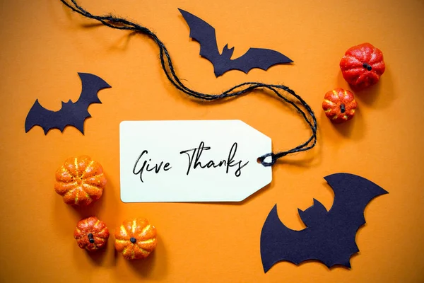 Etiqueta con texto Dar gracias, Halloween y decoración de otoño — Foto de Stock