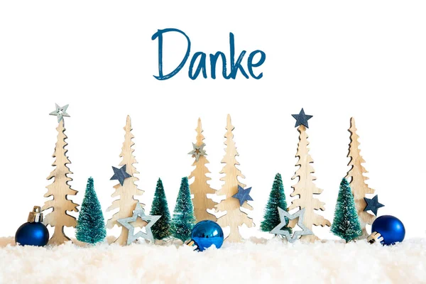Χριστουγεννιάτικο δέντρο, χιόνι, μπλε αστέρι, μπάλα, Danke μέσα σας ευχαριστώ, λευκό φόντο — Φωτογραφία Αρχείου