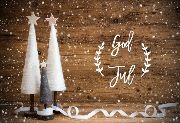 Juletre, trebakgrunn, gudejul betyr god jul, snøfnugg – stockfoto