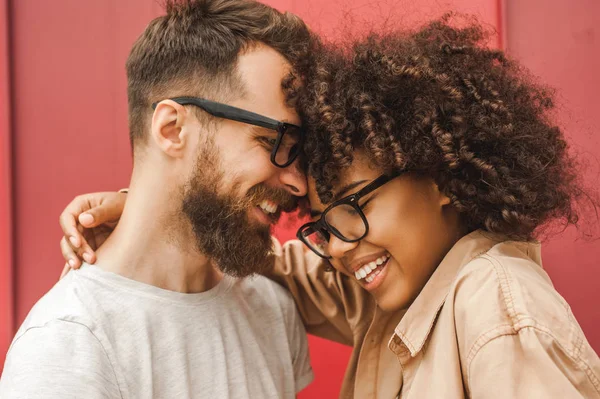 afrikansk amerikansk Interracial dejting ensamstГҐende Senior dejtingsajter gratis