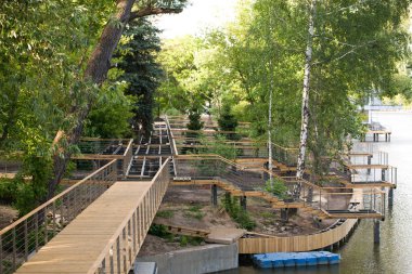 Moskova Fuar parkta kıyı şeridi geliştirme