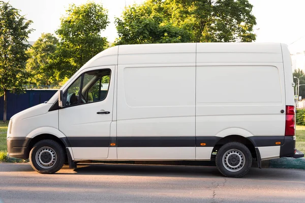 Parked White Cargo Transport Business — Stock Photo, Image