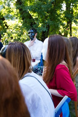 Gençler oyun oynamak