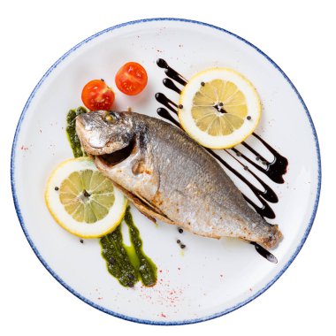 Dorado ızgara balık, üst görünümü