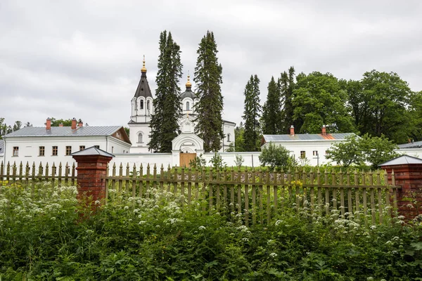 엄격한 수도원 수도원입니다 Valaam은 아늑한 라도가의 상승의 — 스톡 사진