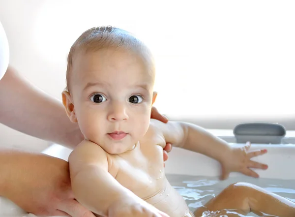 Cropped Shot Baby Boy Being Bathed Her Mother — Stock Photo, Image