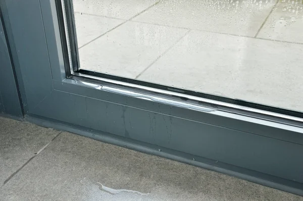 Condensatie Van Het Water Windows Tijdens Winter — Stockfoto