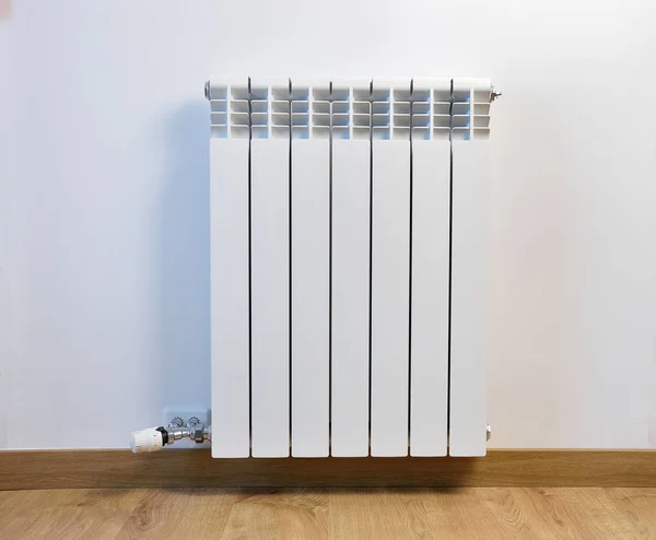 Vit Värme Radiator Hom — Stockfoto