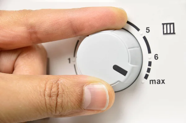 Hand Draaien Temperatuur Regelaar Van Boiler Hoge Temp — Stockfoto