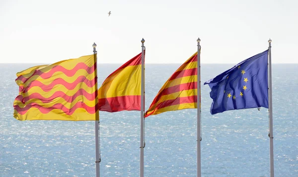 Flaggen Von Estragona Spanien Katalonien Und Der Europäischen Union Mit — Stockfoto