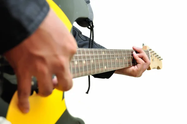 Homem Tocando Guitarra Vista Perto — Fotografia de Stock