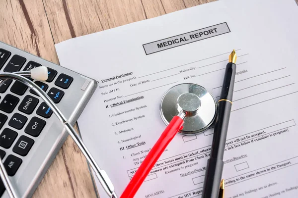 Sağlık raporu ile Shethoscope. Tıbbi ve Healhcare kavramı