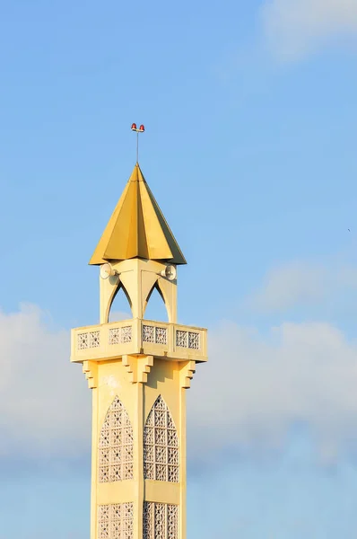 Moscheea Minaret Fundal Albastru Cer — Fotografie, imagine de stoc