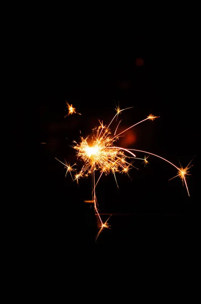 Sparklers Sur Fond Ciel Sombre — Photo