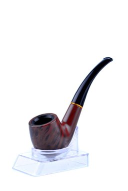 Beyaz arka plan üzerinde izole yasaktır pipo tütünü