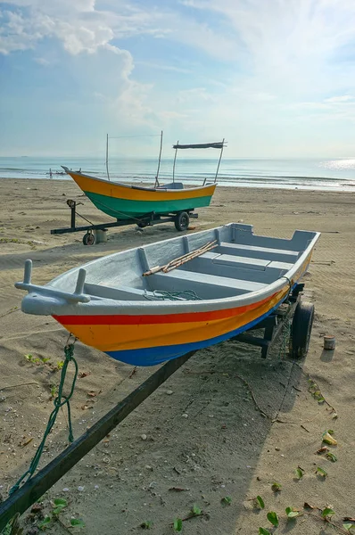 Pescadores Barcos Playa —  Fotos de Stock