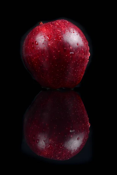 Fresh Red Apple Black Background — Stock Photo, Image