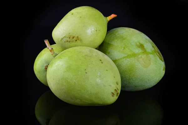 Fresh Green Mango Black Background — Stock Photo, Image