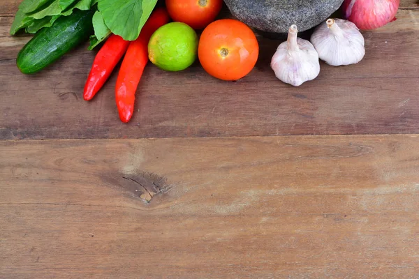 Vegetables Mortar Wooden Background — Stock Photo, Image