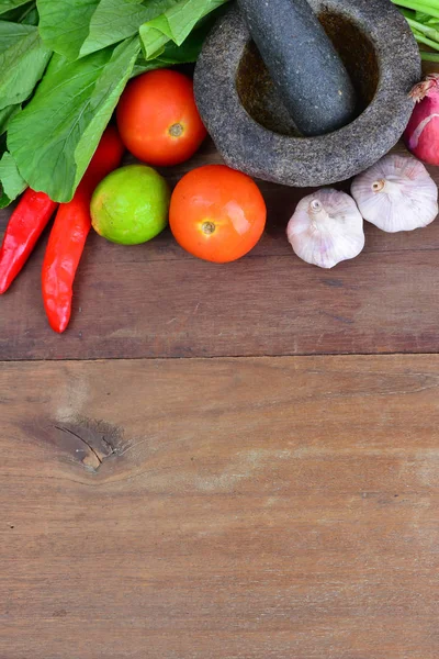 Vegetables Mortar Wooden Background — Stock Photo, Image