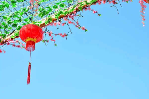 Lampe Chinoise Rouge Sur Arbre Dans Nouvelle Année — Photo