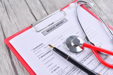 Sağlık raporu ile Shethoscope. Tıbbi ve Healhcare kavramı