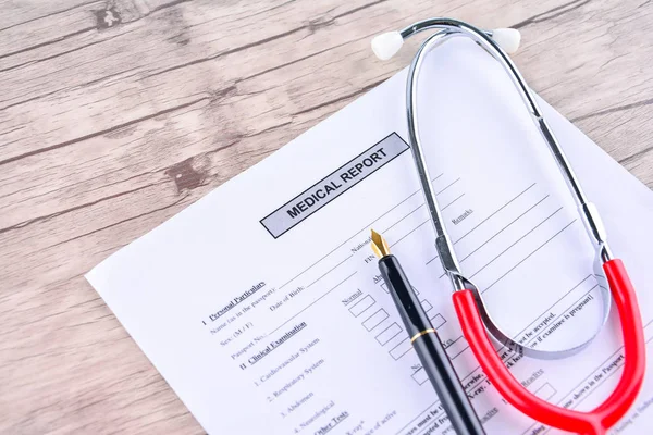 Relatório Médico Com Shethoscope Conceito Médico Saúde — Fotografia de Stock