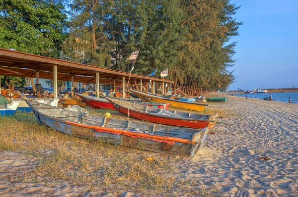 Malacca Malaysia April 2016 Fishermen Boats Beach Fishermen Main Occupation — Stock Photo, Image