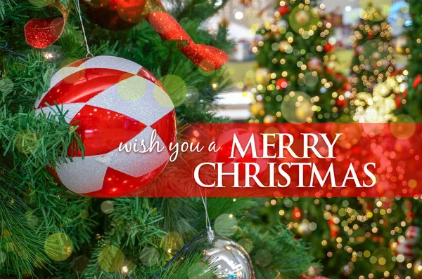Jul bakgrund med festlig dekoration och text-Merry CH — Stockfoto