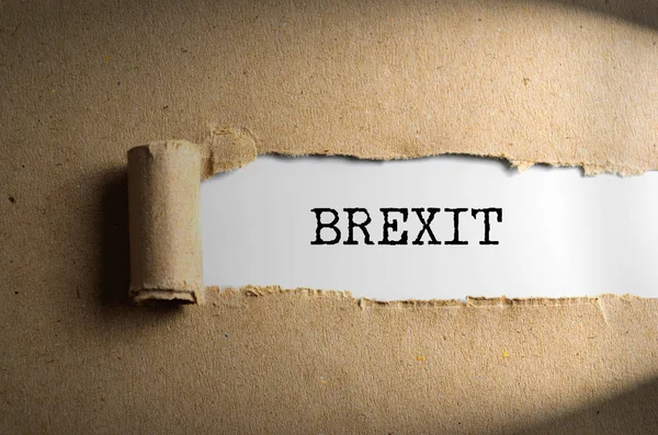 Kelime Brexit ile yırtık kağıt