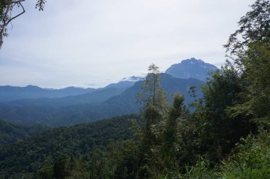 Sabah, Malezya 'daki Kinabalu Dağı manzarası