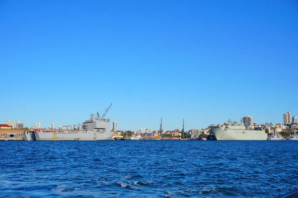 Barcos Puerto Sydney Con Cielos Azules —  Fotos de Stock