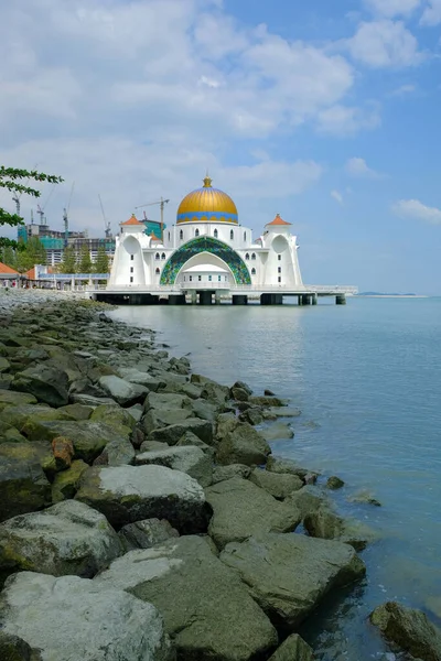 Malacca Straits Moskeen Masjid Selat Melaka Malacca Malaysia – stockfoto
