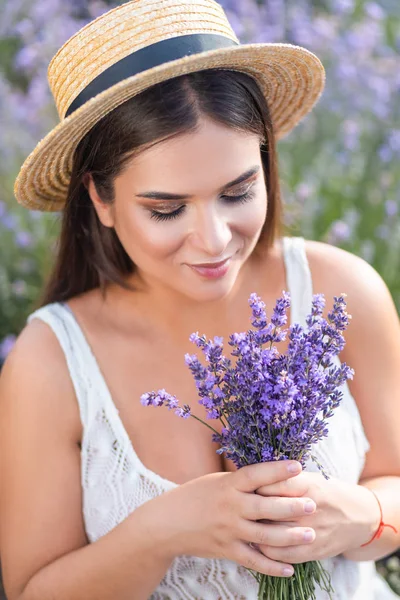 Sniffing — Stock Photo, Image