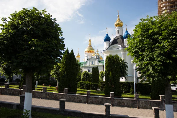 Güzel Ortodoks Kilisesi Pochaev Lavra  