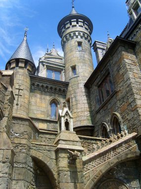 Neo-Gotik Garibaldi kalenin Rusya'da